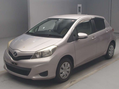 2011 Toyota Vitz