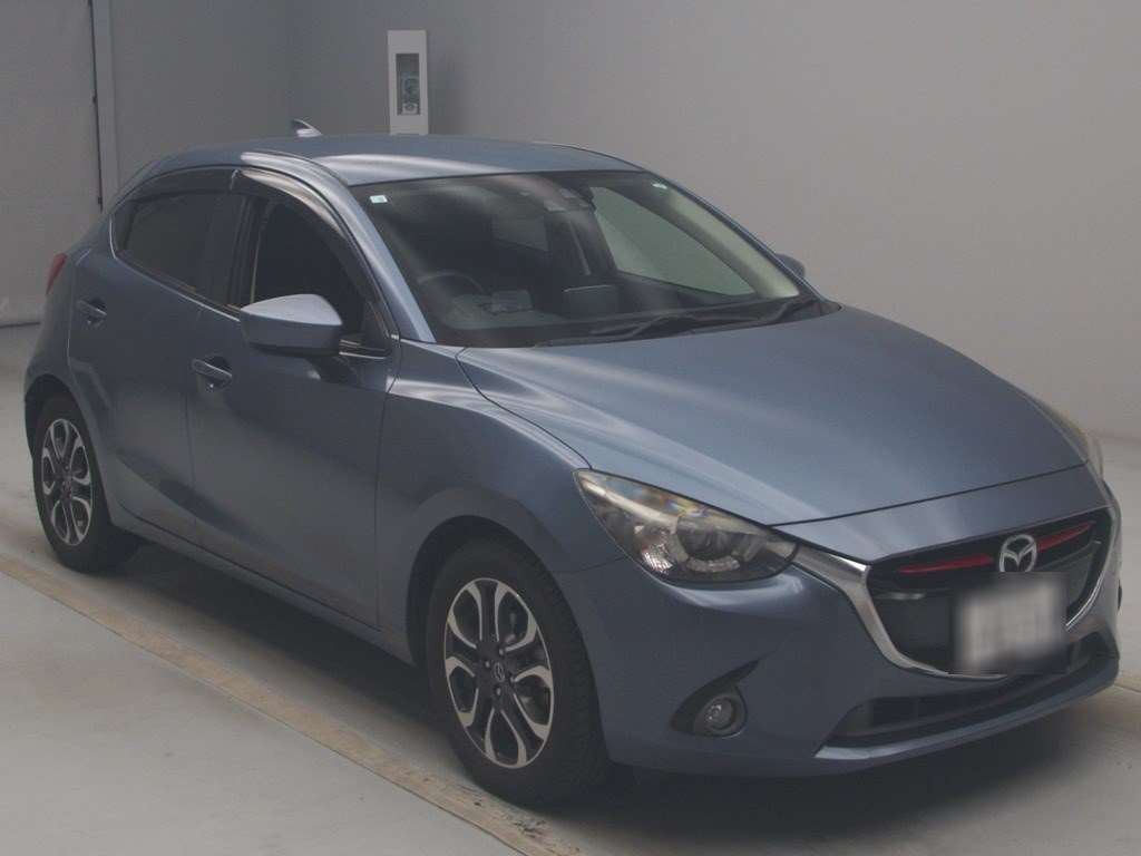 2016 Mazda Demio DJ5FS[2]