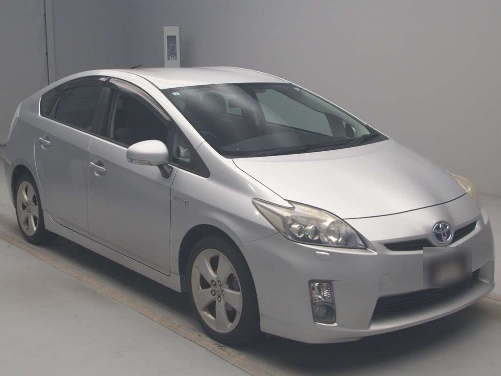 2009 Toyota Prius ZVW30[2]