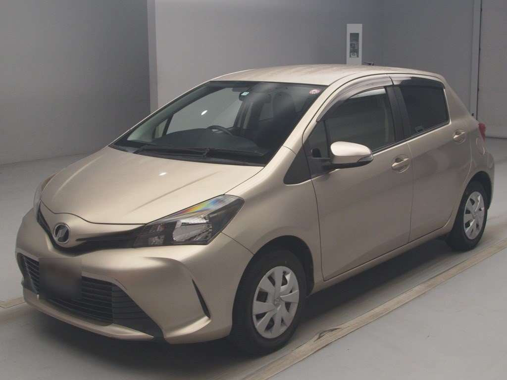 2015 Toyota Vitz KSP130[0]