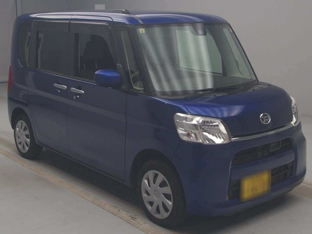 2016 Daihatsu Tanto LA600S[2]