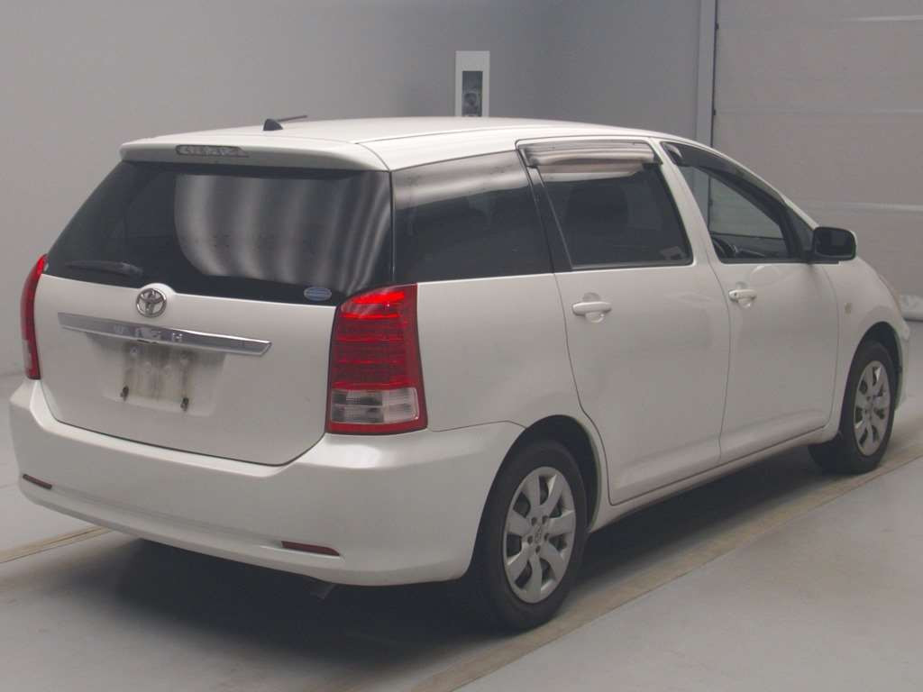 2006 Toyota Wish ZNE10G[1]