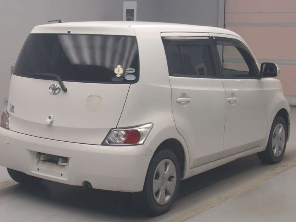 2009 Toyota bB QNC21[1]