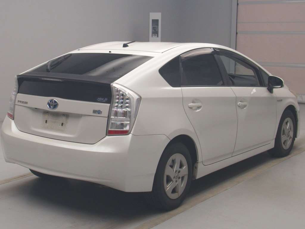 2009 Toyota Prius ZVW30[1]