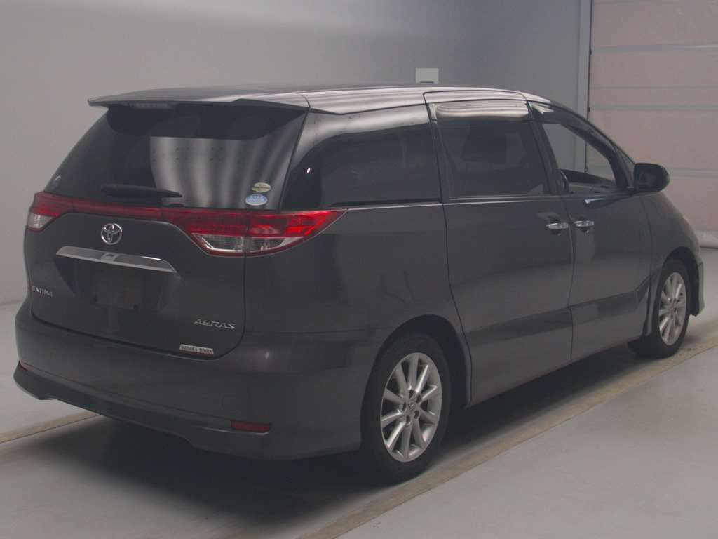 2011 Toyota Estima ACR50W[1]