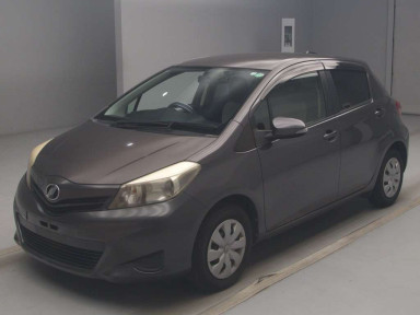 2011 Toyota Vitz