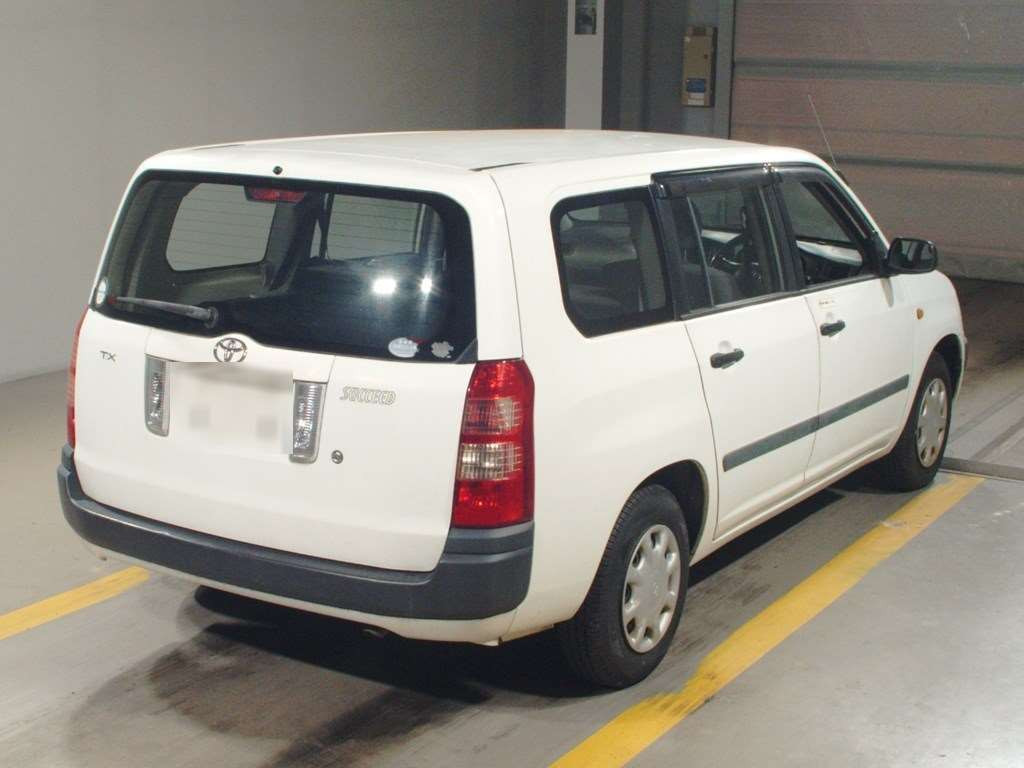 2004 Toyota Succeed Wagon NCP58G[1]