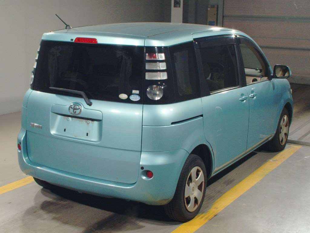 2009 Toyota Sienta NCP81G[1]