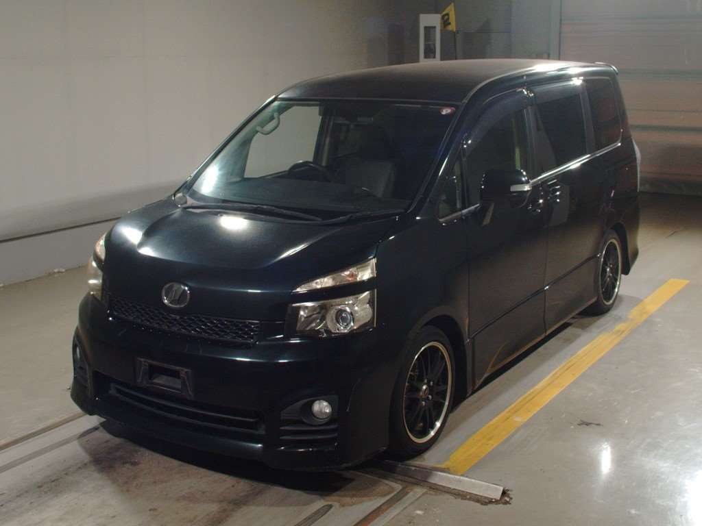 2010 Toyota Voxy ZRR70W[0]