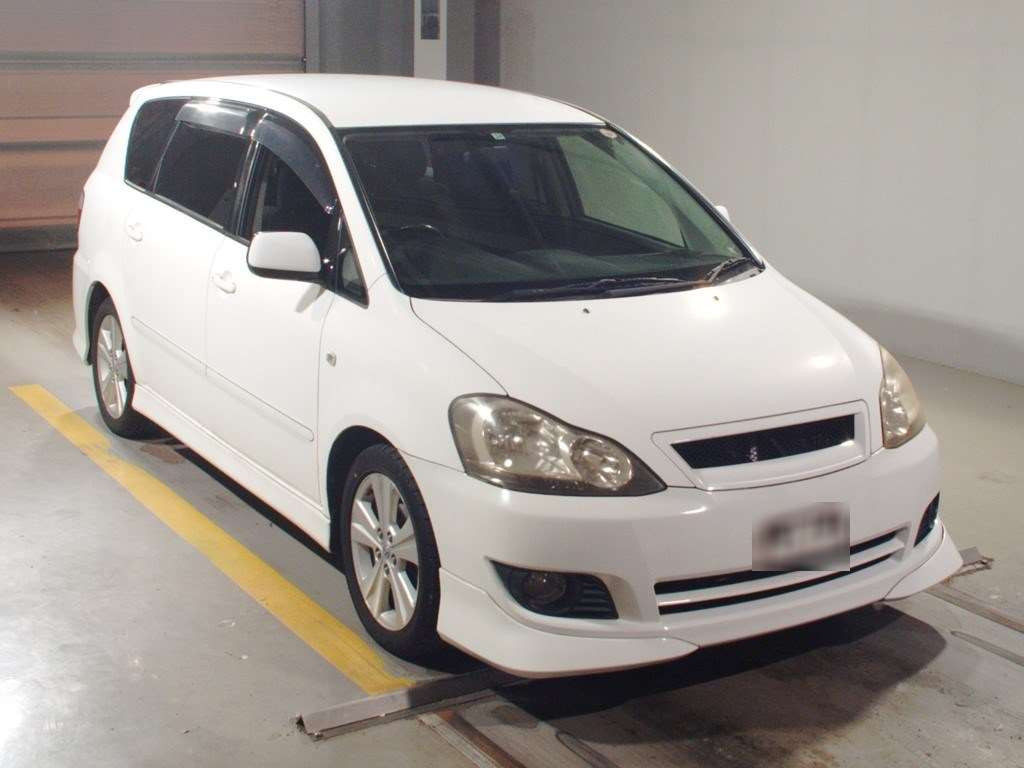 2003 Toyota Ipsum ACM21W[2]