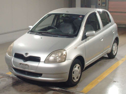 1999 Toyota Vitz