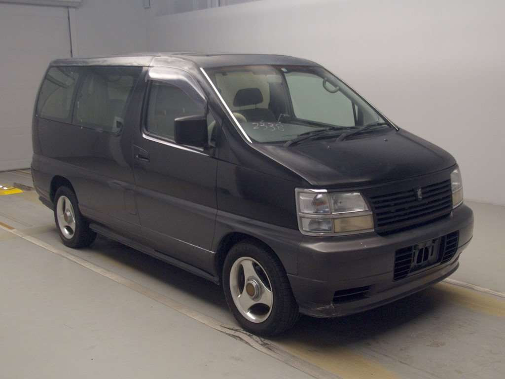 1998 Nissan Caravan Elgrand AVE50[2]