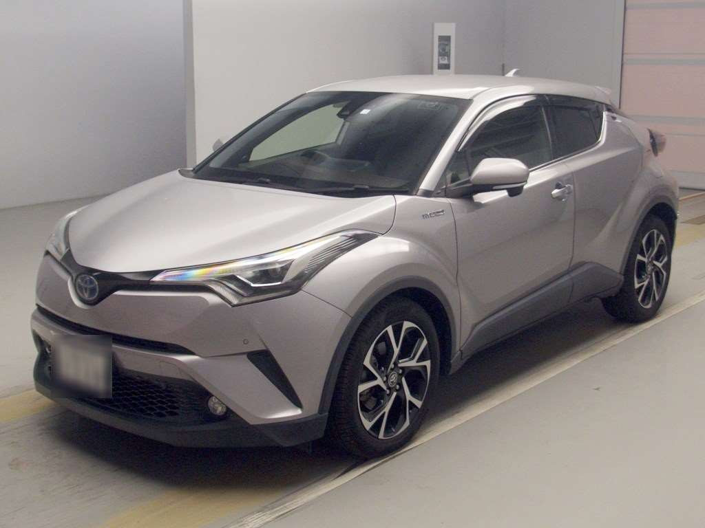 2018 Toyota C-HR ZYX10[0]