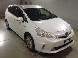 2013 Toyota Prius alpha