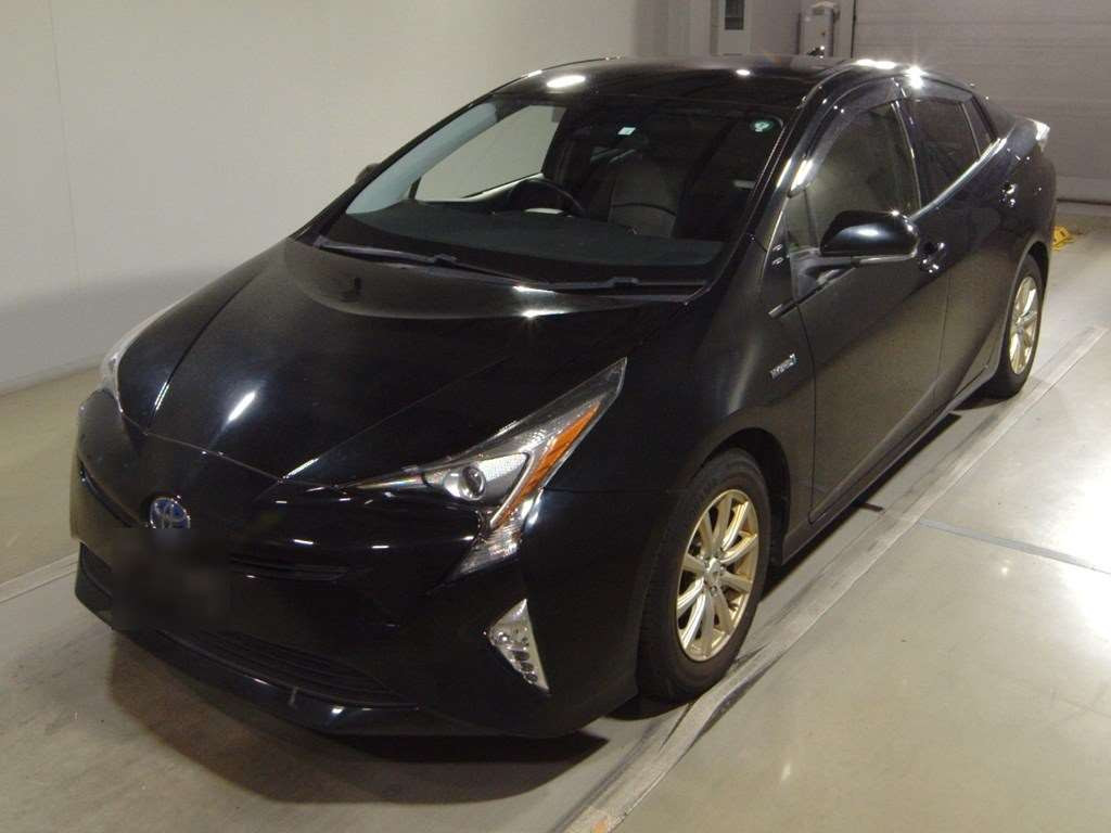 2016 Toyota Prius ZVW50[0]