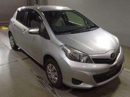 2013 Toyota Vitz