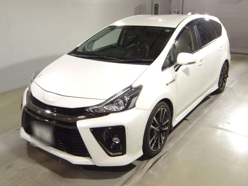 2016 Toyota Prius alpha ZVW41W[0]