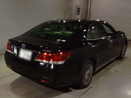 2014 Toyota Crown Majesta