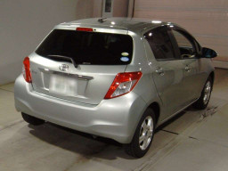 2011 Toyota Vitz