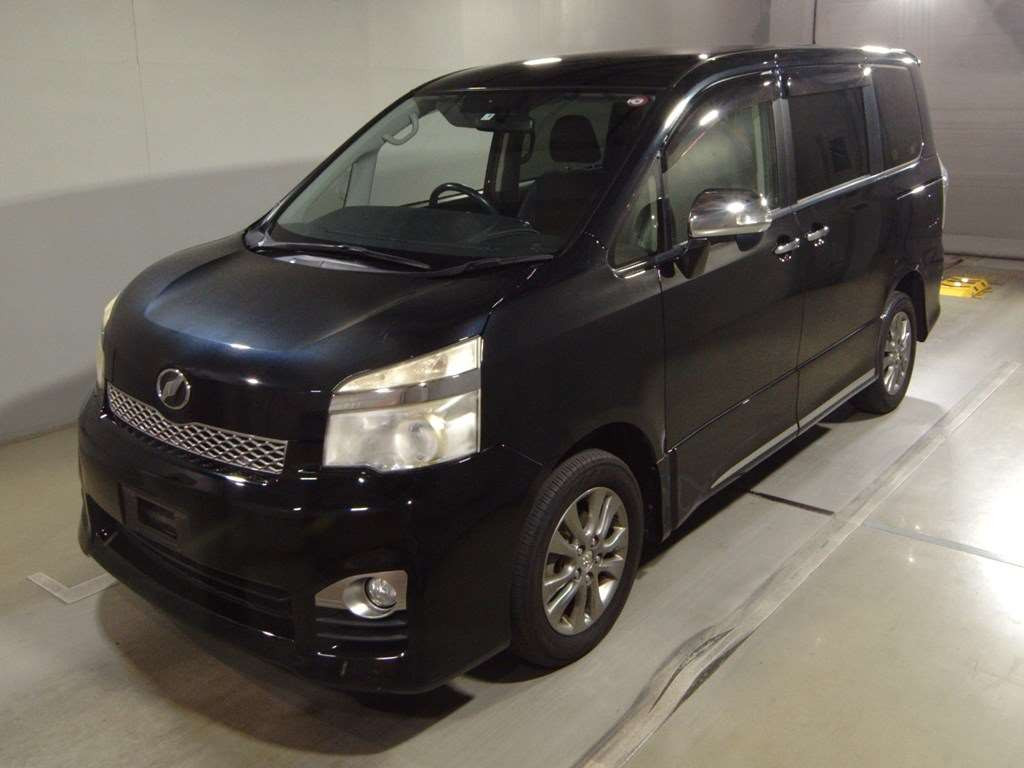 2013 Toyota Voxy ZRR75W[0]