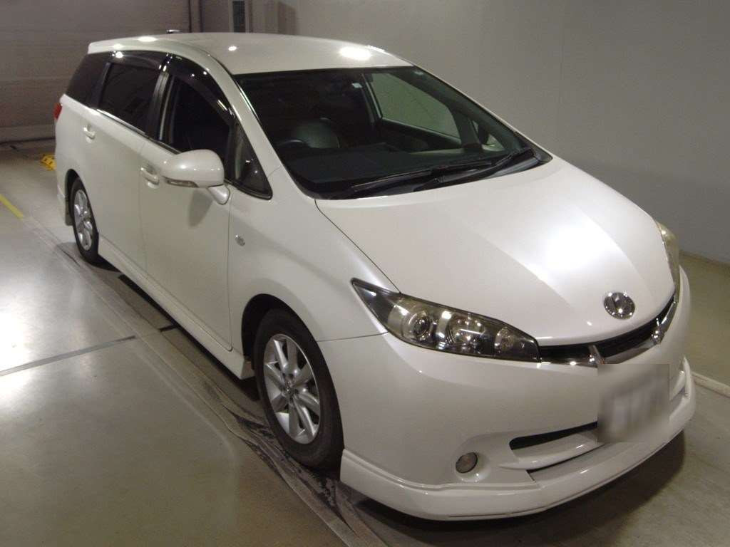 2012 Toyota Wish ZGE25W[2]