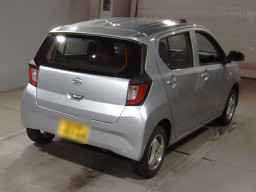 2018 Daihatsu Mira es