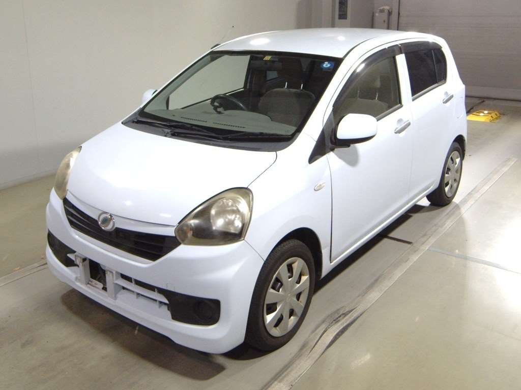 2013 Daihatsu Mira es LA300S[0]