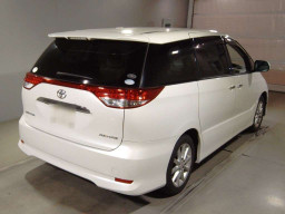 2009 Toyota Estima