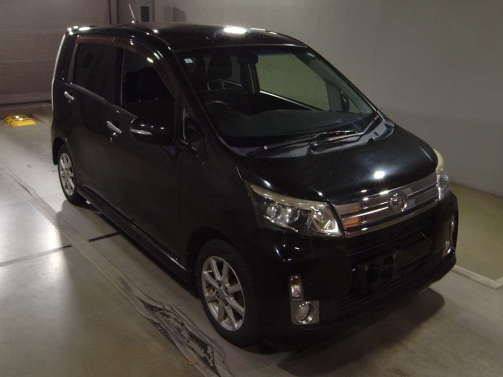 2013 Daihatsu Move LA110S[2]