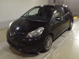 2012 Toyota Vitz