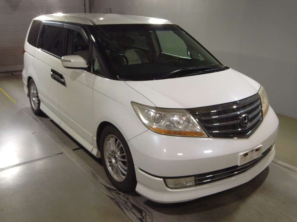 2007 Honda Elysion prestige RR1[2]