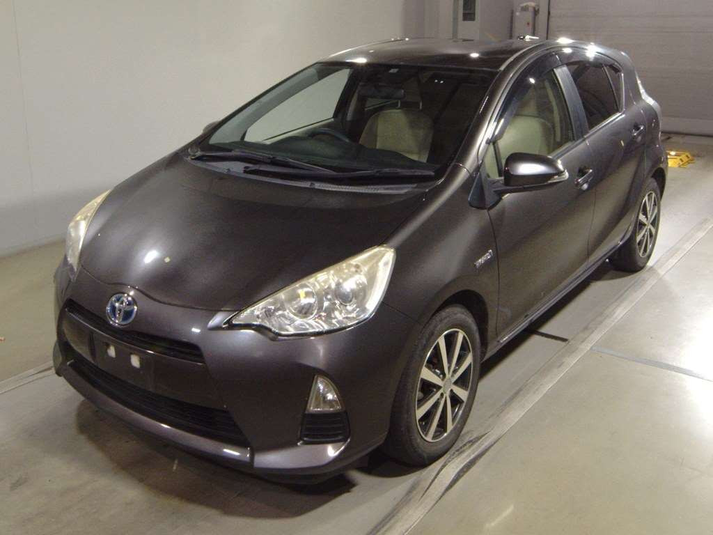 2012 Toyota Aqua NHP10[0]