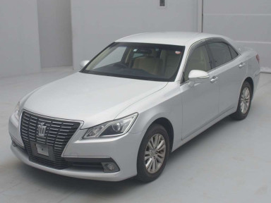 2013 Toyota Crown