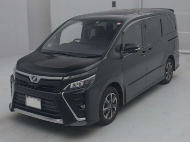 2017 Toyota Voxy