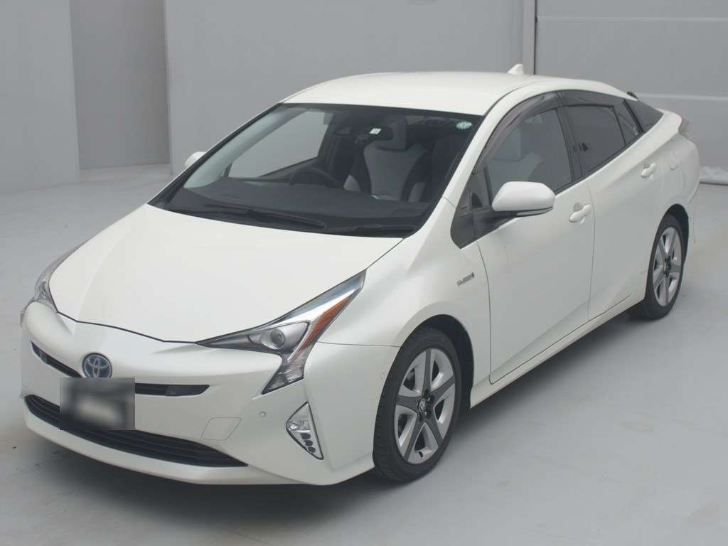 2016 Toyota Prius ZVW51[0]