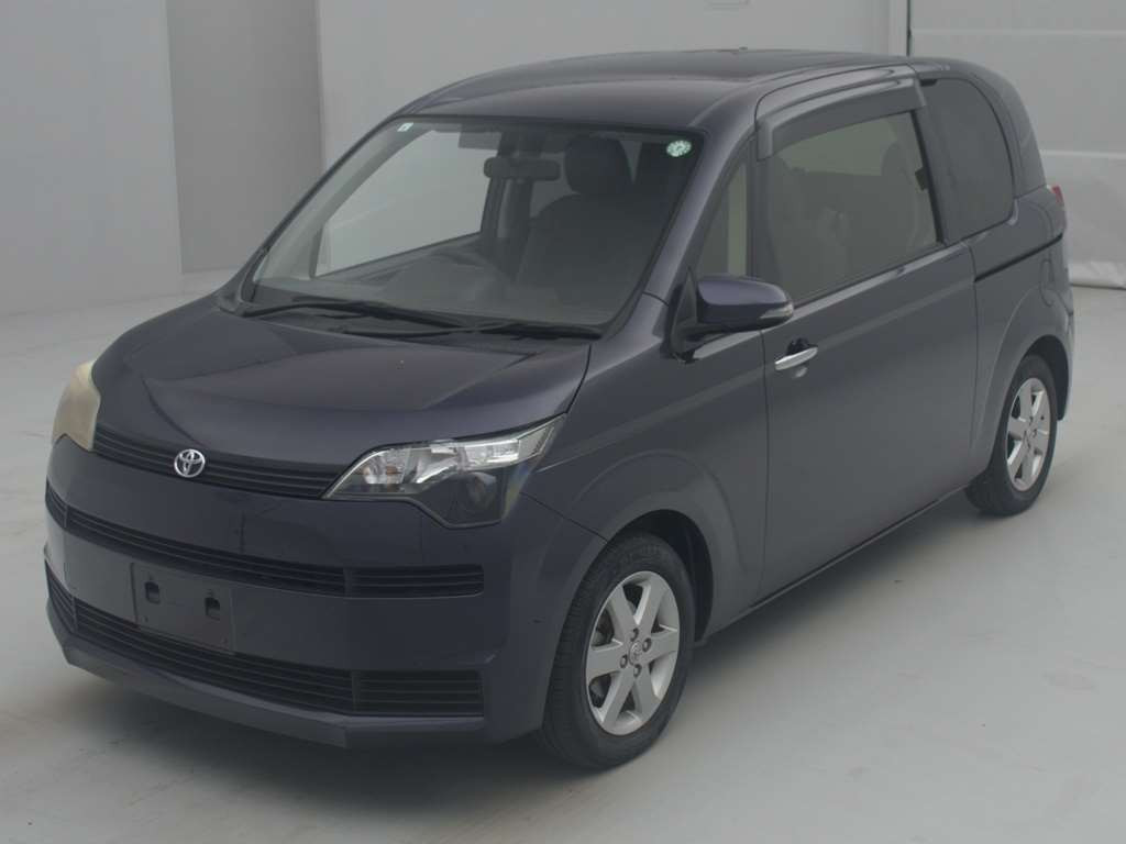 2013 Toyota Spade NCP141[0]