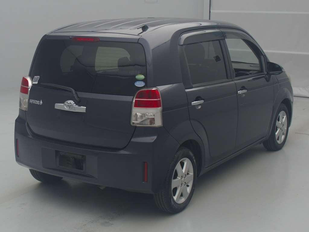 2013 Toyota Spade NCP141[1]