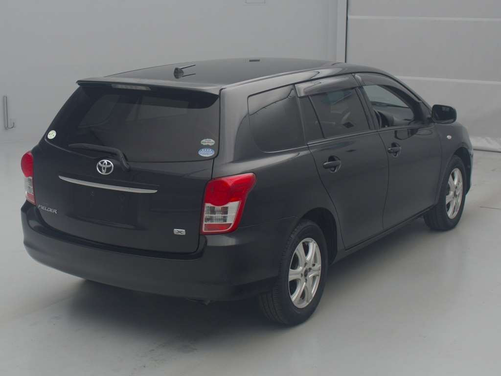 2012 Toyota Corolla Fielder NZE141G[1]