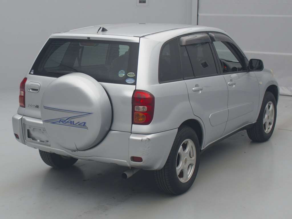 2005 Toyota RAV4 L ACA21W[1]