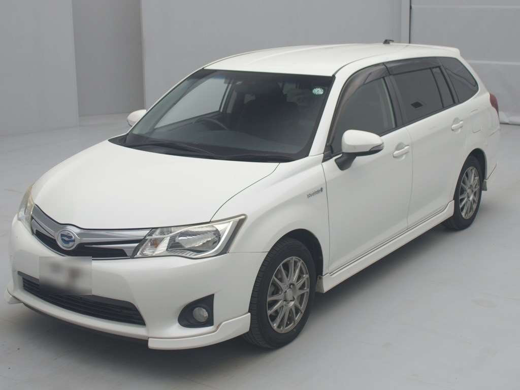 2014 Toyota Corolla Fielder NKE165G[0]