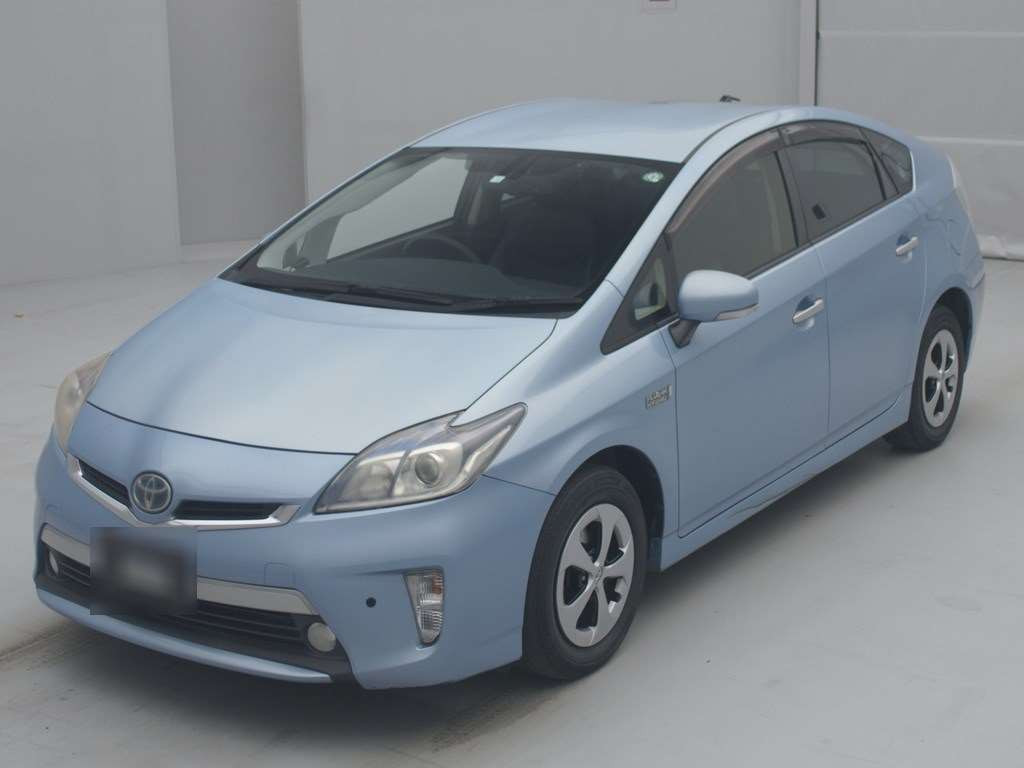 2012 Toyota Prius PHV ZVW35[0]