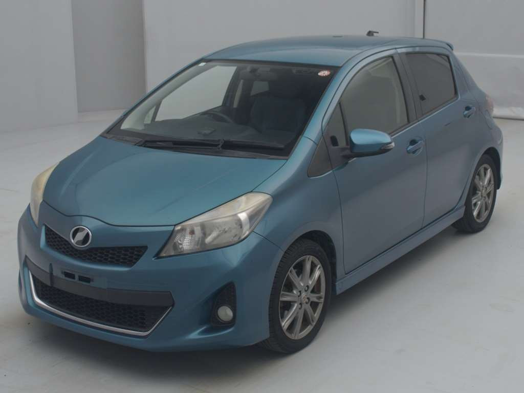 2012 Toyota Vitz NCP131[0]