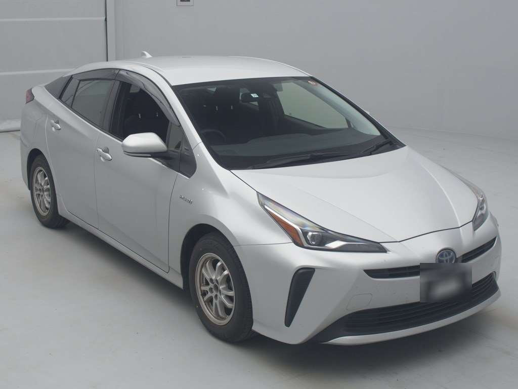 2019 Toyota Prius ZVW51[2]