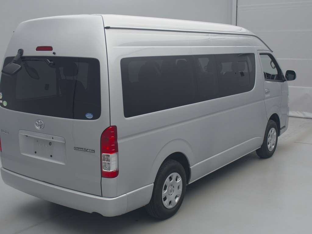 2020 Toyota Hiace Wagon TRH229W[1]