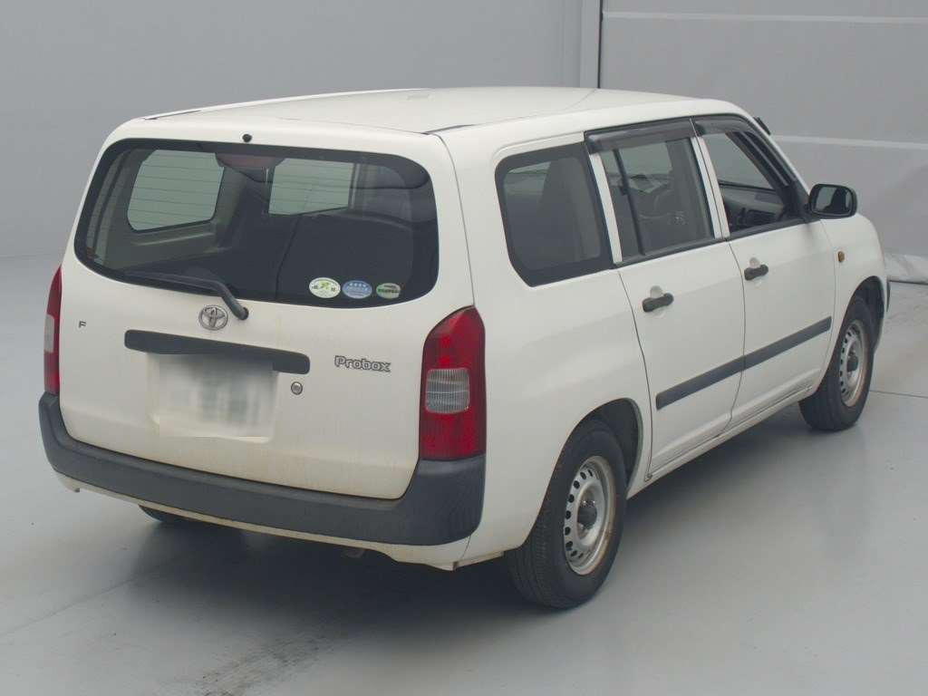 2010 Toyota Probox Wagon NCP58G[1]