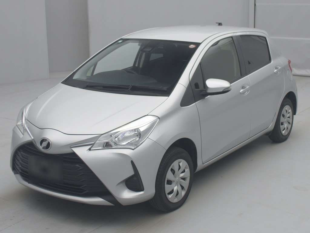 2019 Toyota Vitz NSP135[0]