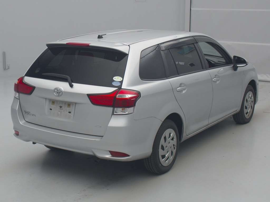 2017 Toyota Corolla Fielder NZE164G[1]