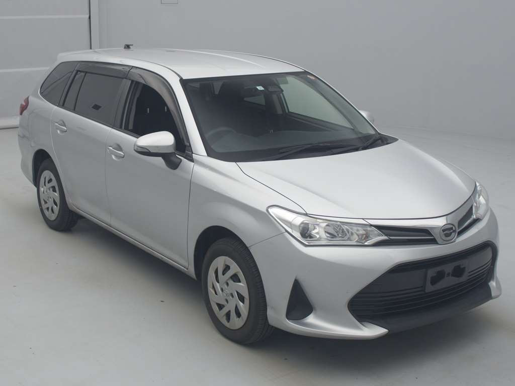 2017 Toyota Corolla Fielder NZE164G[2]