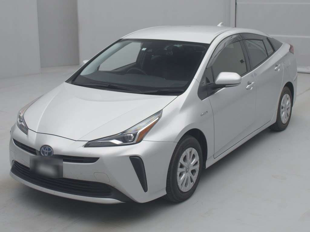 2019 Toyota Prius ZVW55[0]