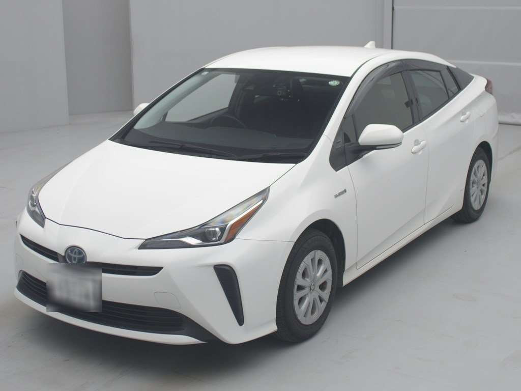 2019 Toyota Prius ZVW55[0]